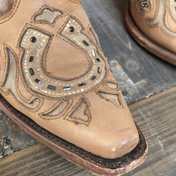 Corral Sand Maipo Swarovski Crystal Horseshoe Inlay Boots 7.5M - Picture 4 of 14